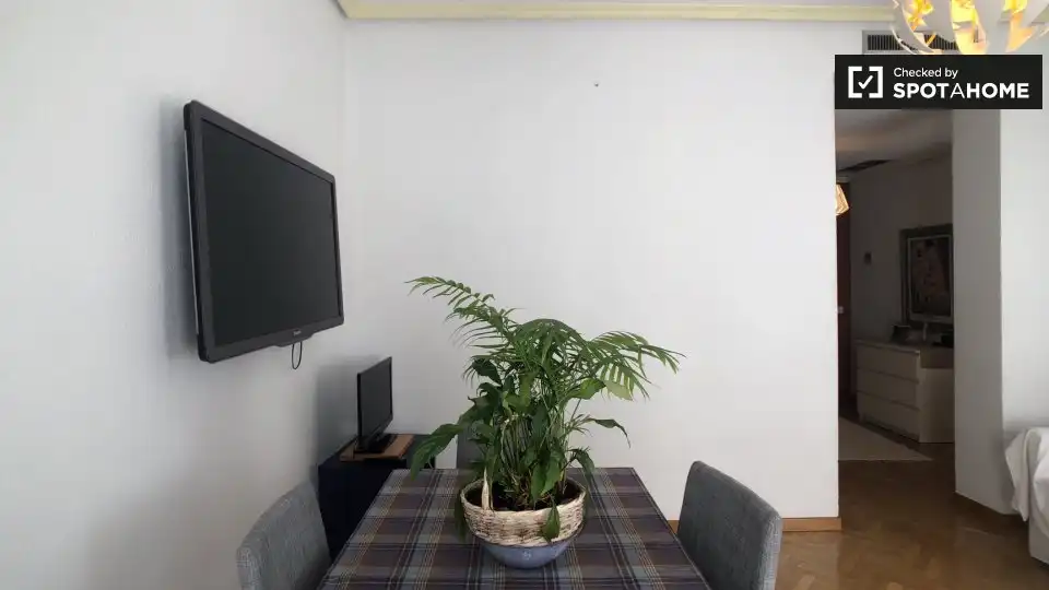 Flat with terrace to rent in Moncloa - Aravaca, imagen 8