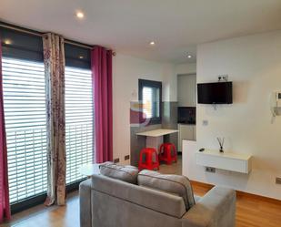 Wohnzimmer von Wohnung miete in Baiona mit Schwimmbad und Balkon