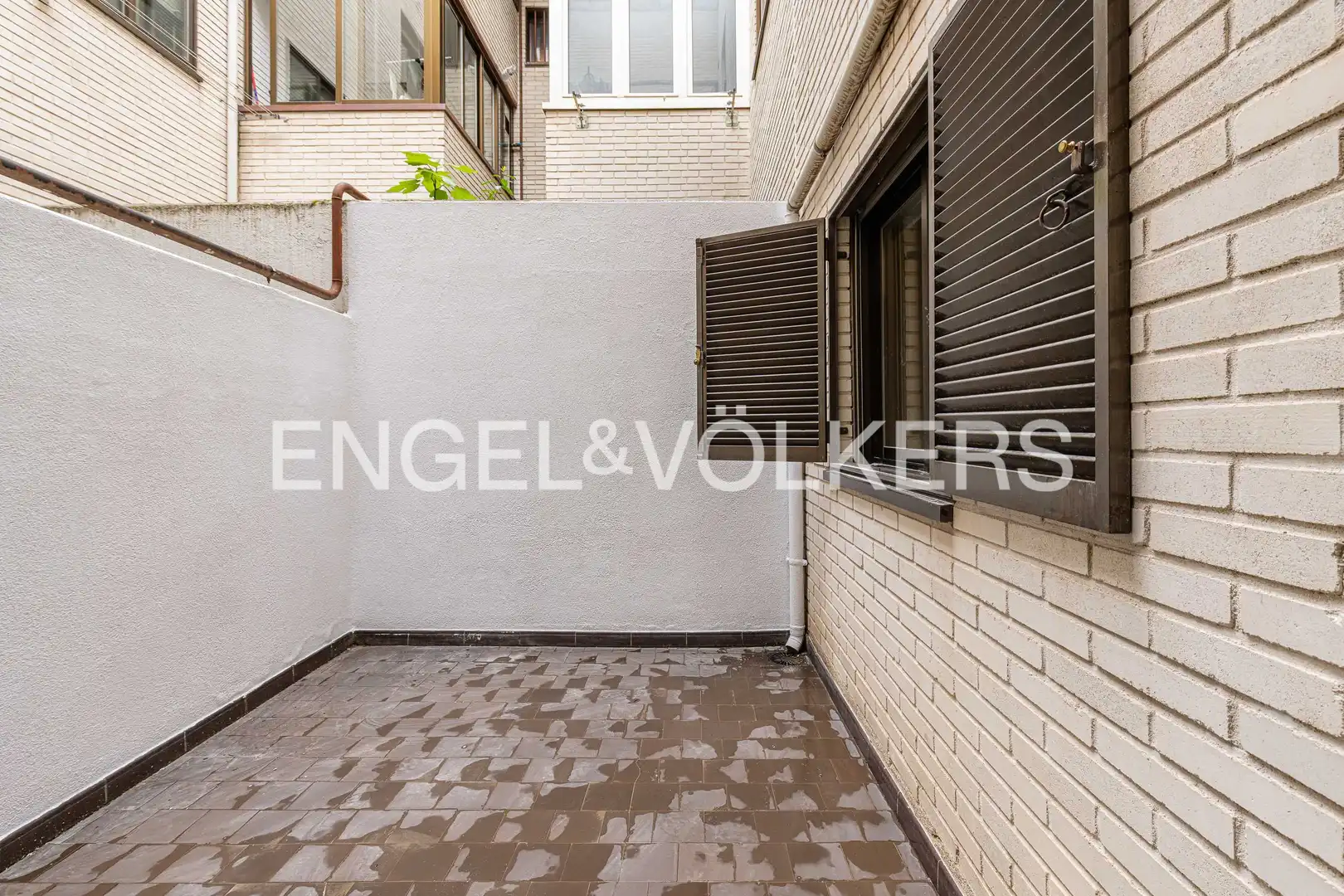 Terraza de Piso en venta en Pozuelo de Alarcón con Aire acondicionado, Calefacción y Parquet