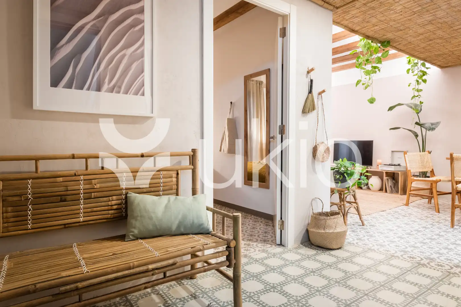 Mini appartamento con terrazza in affitto a Carrer de Manso, imagen 6