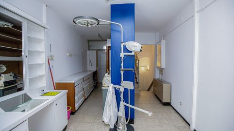 Local y vivienda en el centro de Figueres con alquiler de local y vivienda habitual vigente, imatge 4