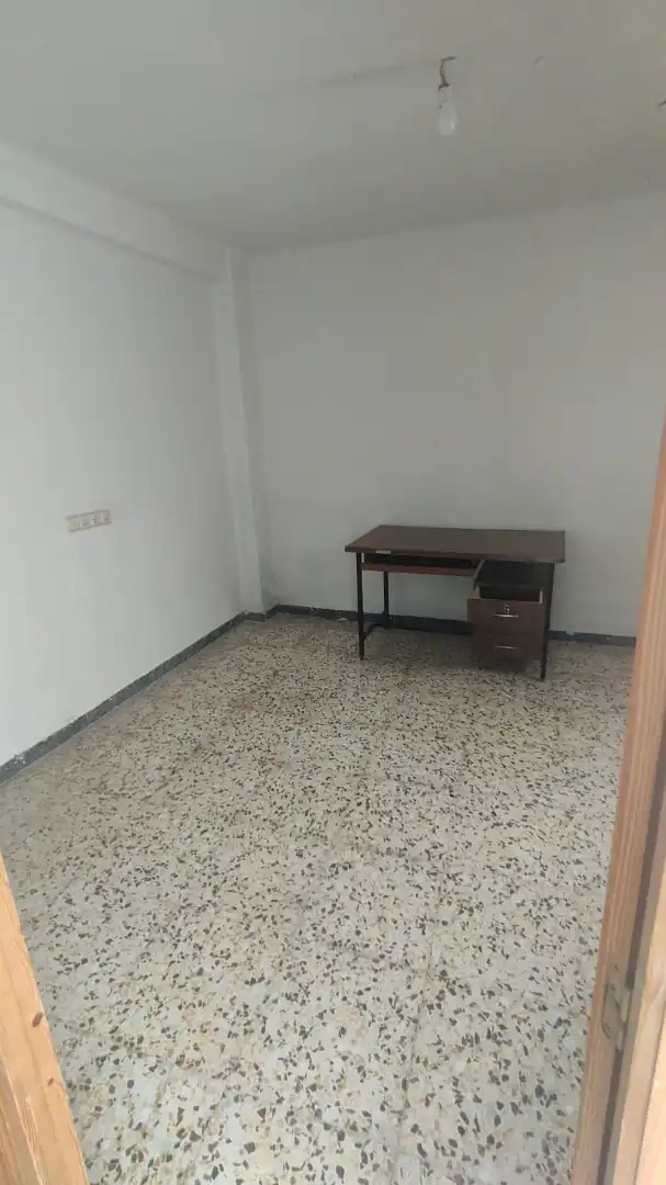 Dormitori de Casa o xalet en venda en Baza amb Moblat