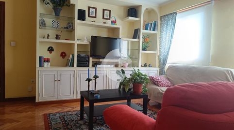 Foto 3 de Dúplex de alquiler en Barbadás, Ourense