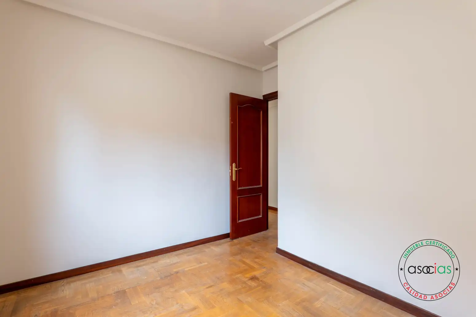 Pis en venda en Gijón  amb Calefacció i Parquet