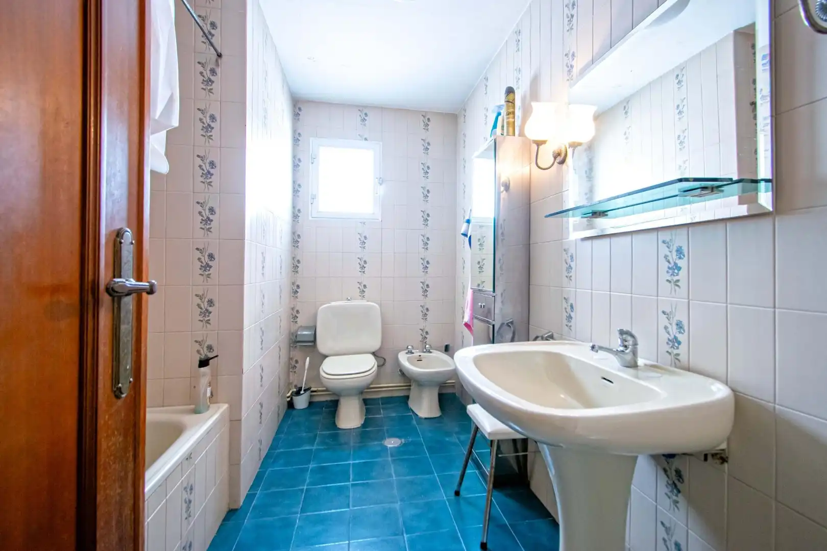 Bany de Casa o xalet en venda en Sevilla amb Jardí privat i Terrassa