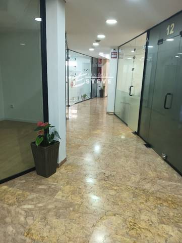 Local comercial en Alquiler en Empar Nadal en Nucli Antic