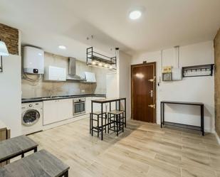 Apartment to share in Barri Gòtic