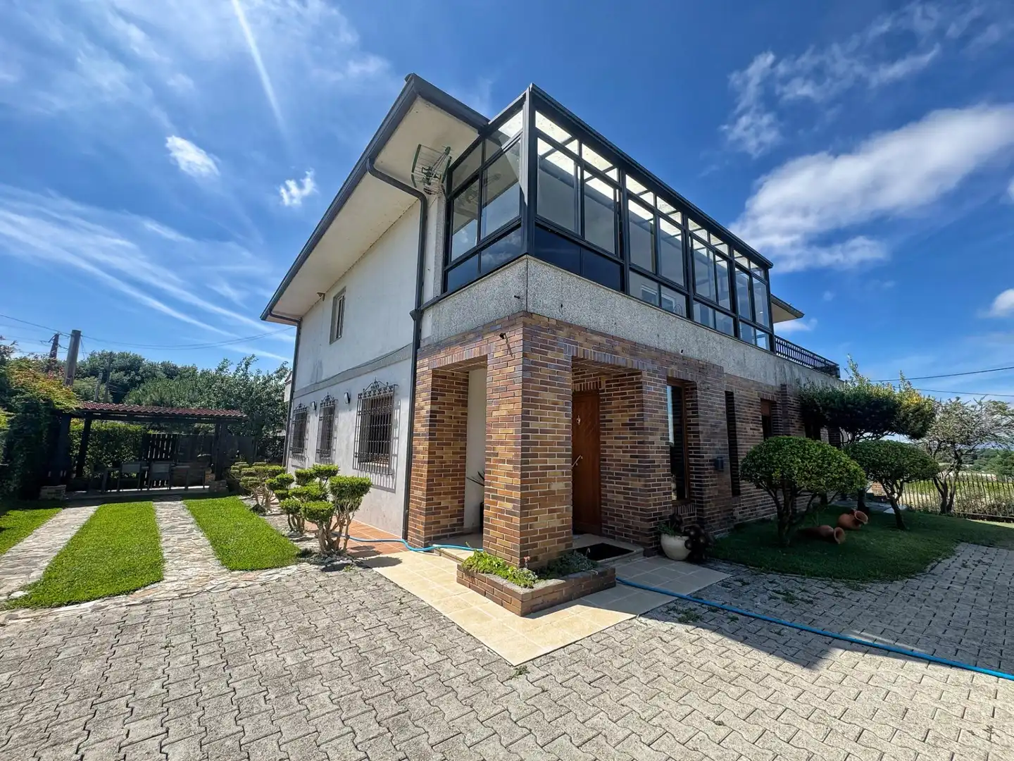 Vista exterior de Casa o chalet en venta en Lalín con Calefacción, Jardín privado y Terraza