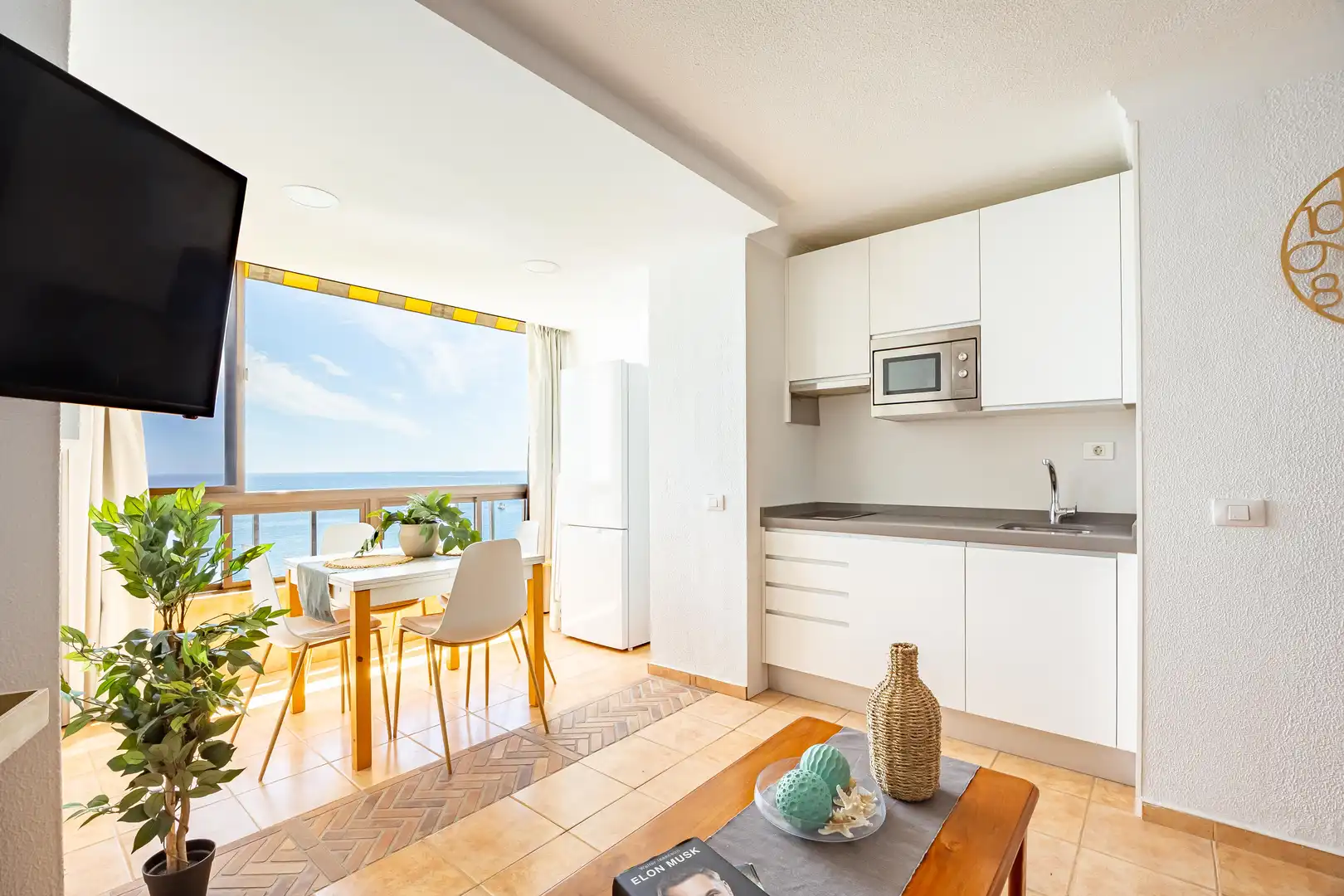 Kitchen of Flat for sale in Mogán  with Furnished