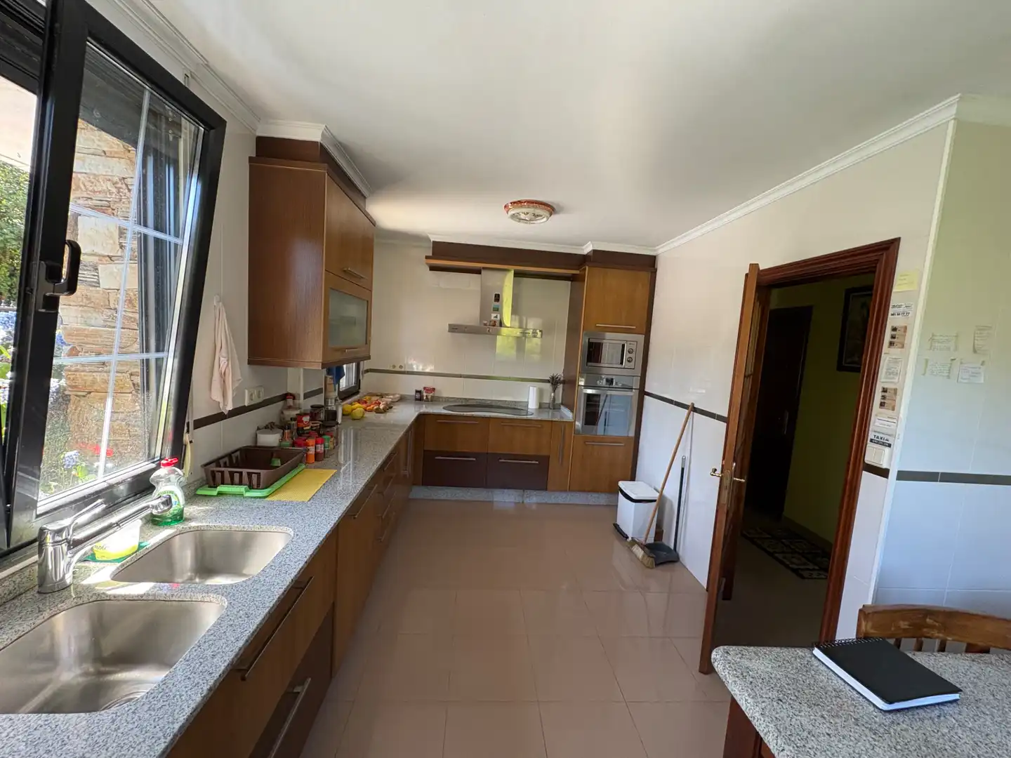 Cocina de Casa o chalet en venta en Cedeira con Calefacción, Jardín privado y Horno