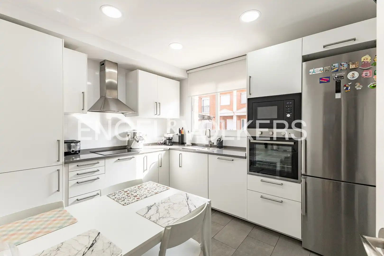 Kitchen of Houses for sale in Sant Cugat del Vallès  with Heating and Private garden