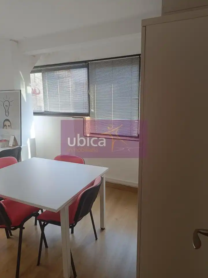 Oficina de lloguer a O Porriño, imagen 8