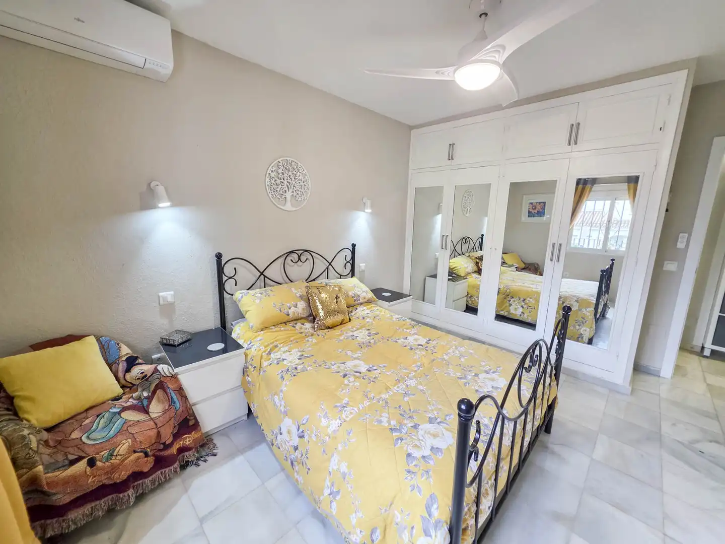 Bedroom of Houses for sale in Manilva  with Air Conditioner, Private garden and Terrace