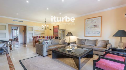 Foto 4 de Piso de alquiler en Alameda de Levante, Bahía de Marbella, Marbella