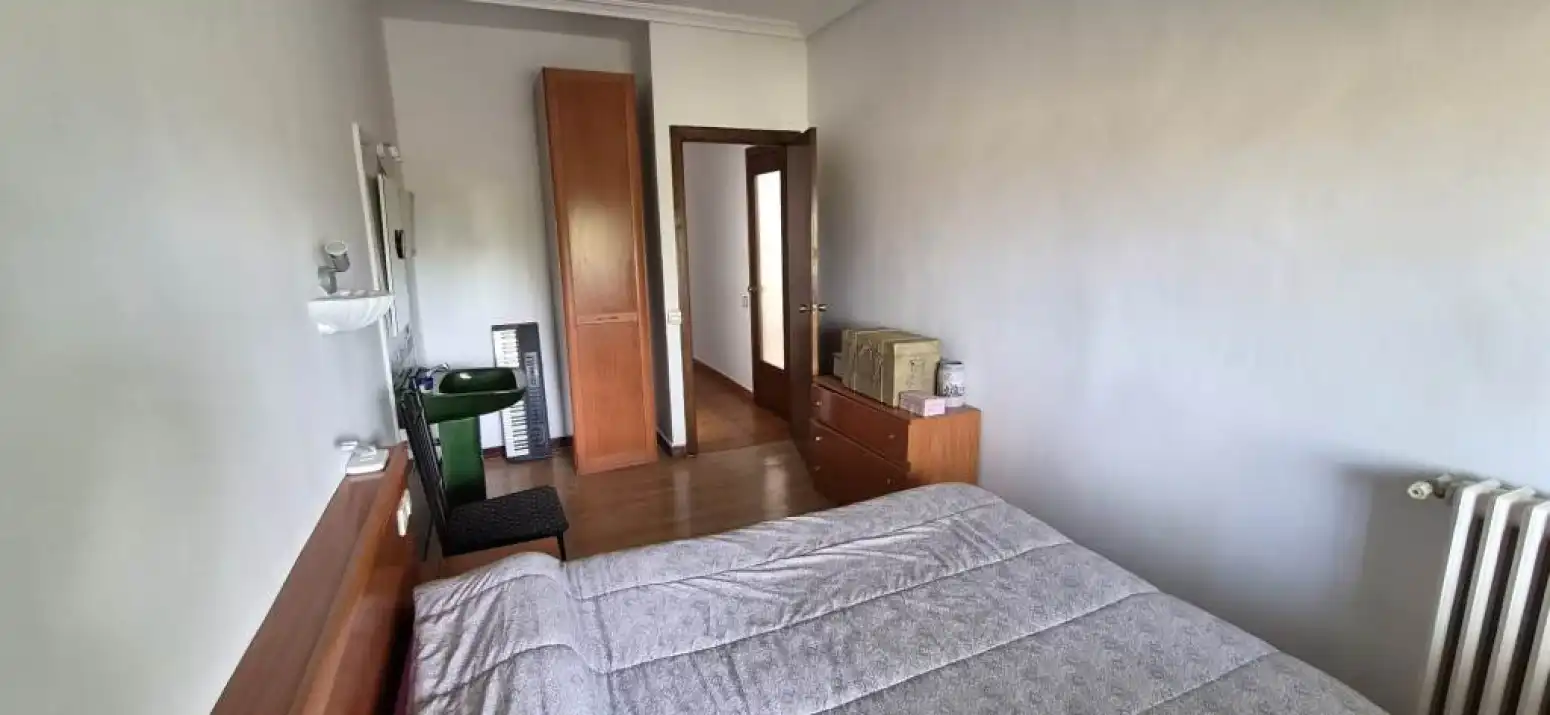 Schlafzimmer von Haus oder Chalet zum Verkauf in Castellanos de Villiquera mit Heizung, Privatgarten und Terrasse