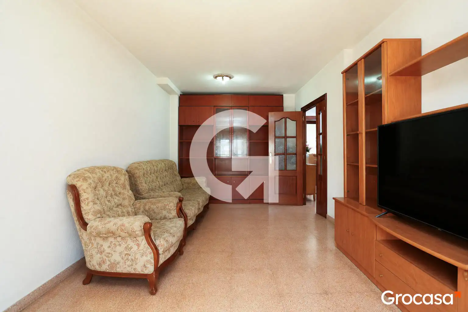 Sala d'estar de Pis en venda en L'Hospitalet de Llobregat amb Terrassa, Forn i Balcó
