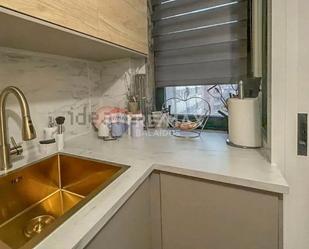 Cuina de Pis en venda en Vigo  amb Calefacció, Parquet i Traster