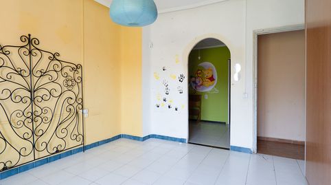 Foto 3 de Piso en venta en General Yagüe, Vistabella, Murcia Capital