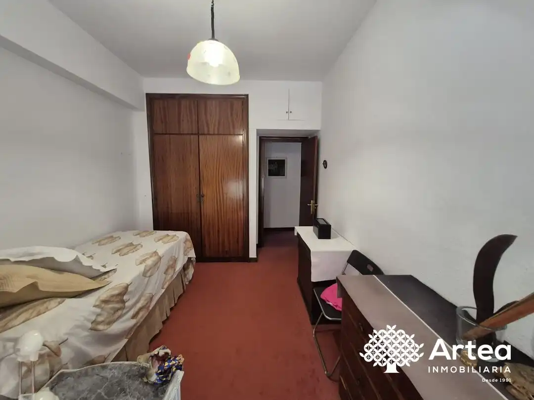 Bedroom of Flat for sale in Bilbao   with Heating