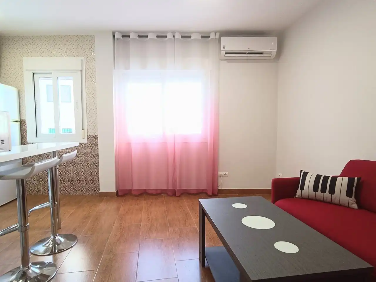Flat for rent in CEFERINO RODRIGUEZ, Valdeacederas