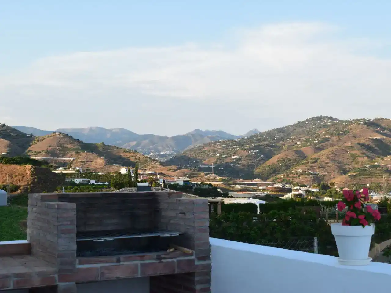 Terraza de Casa o chalet de alquiler en Algarrobo con Aire acondicionado, Jardín privado y Trastero