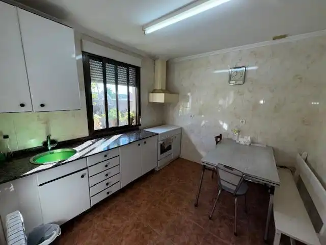 Cocina de Casa o chalet en venta en Sancedo con Calefacción, Jardín privado y Terraza