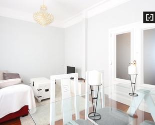 Bedroom of Flat to rent in  Madrid Capital  with Air Conditioner and Balcony