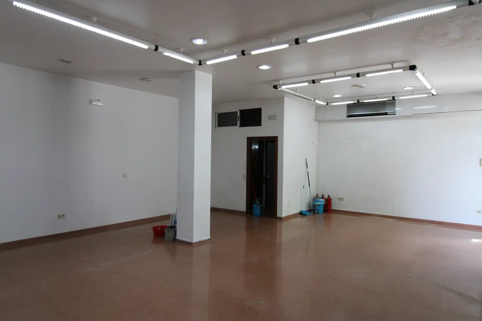 Local de alquiler en Mollet del Vallès con Aire acondicionado