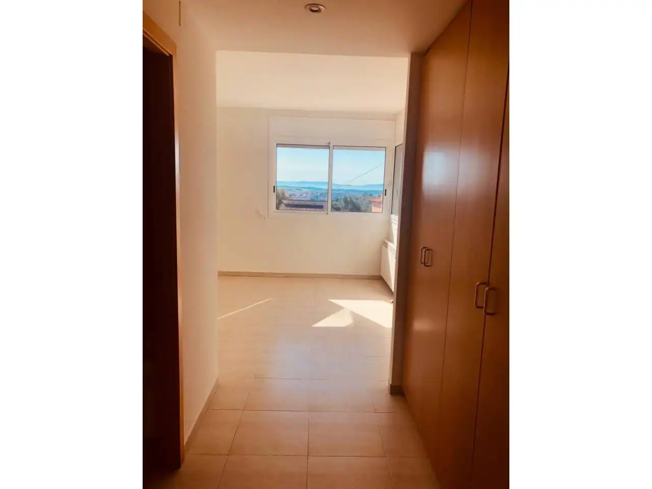 Schlafzimmer von Einfamilien-Reihenhaus zur Miete in Castellar del Vallès mit Heizung, Privatgarten und Terrasse