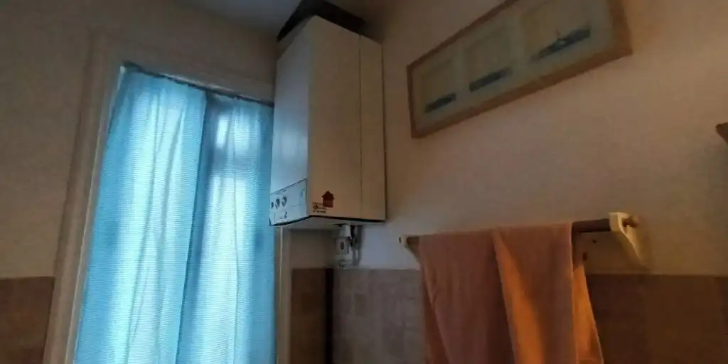 Baño de Piso en venta en Madrid con Calefacción, Amueblado y Horno