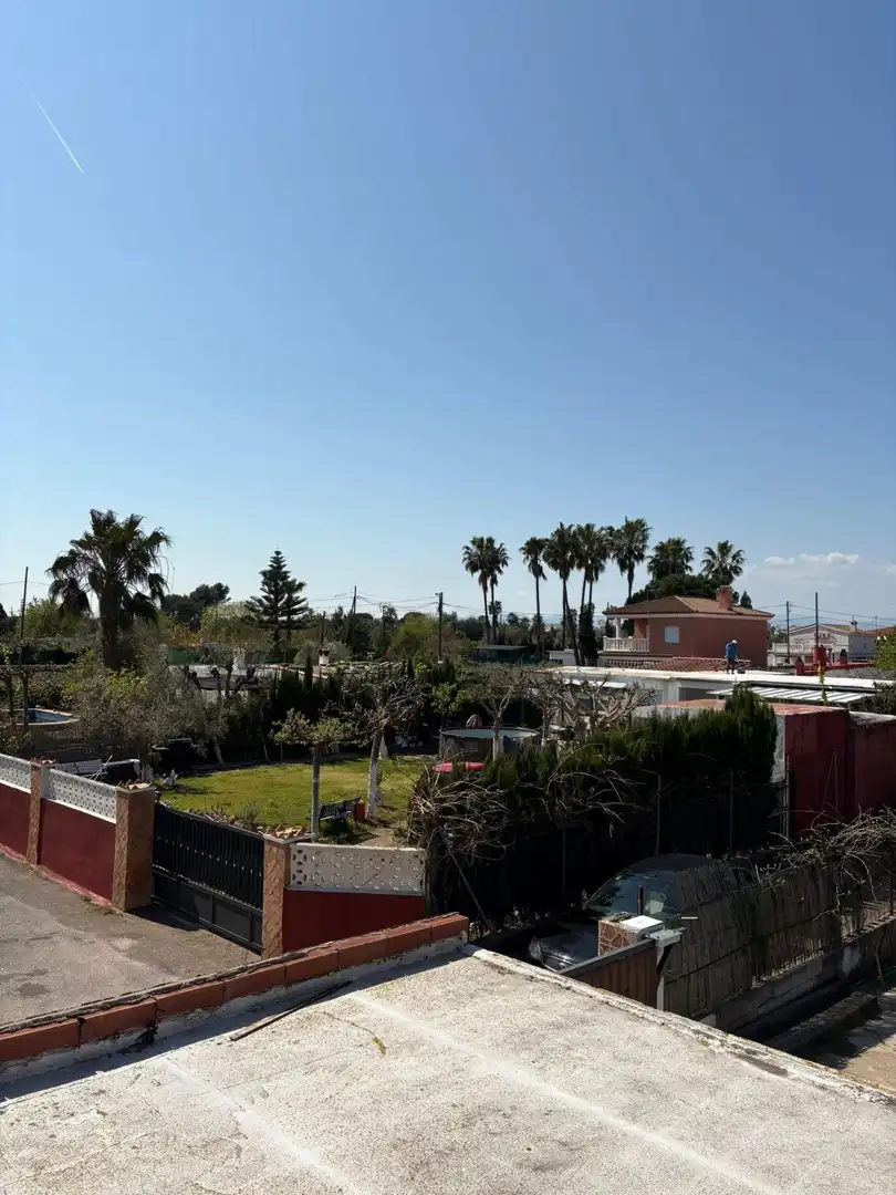 Jardín de Casa o chalet en venta en Castellón de la Plana / Castelló de la Plana con Jardín privado y Piscina comunitaria