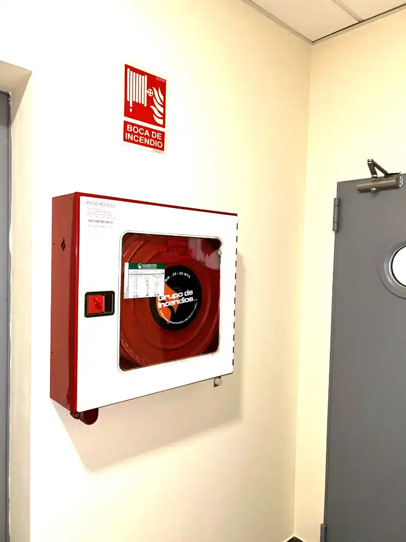 Büro zur Miete in Málaga mit Klimaanlage, Heizung und Terrasse