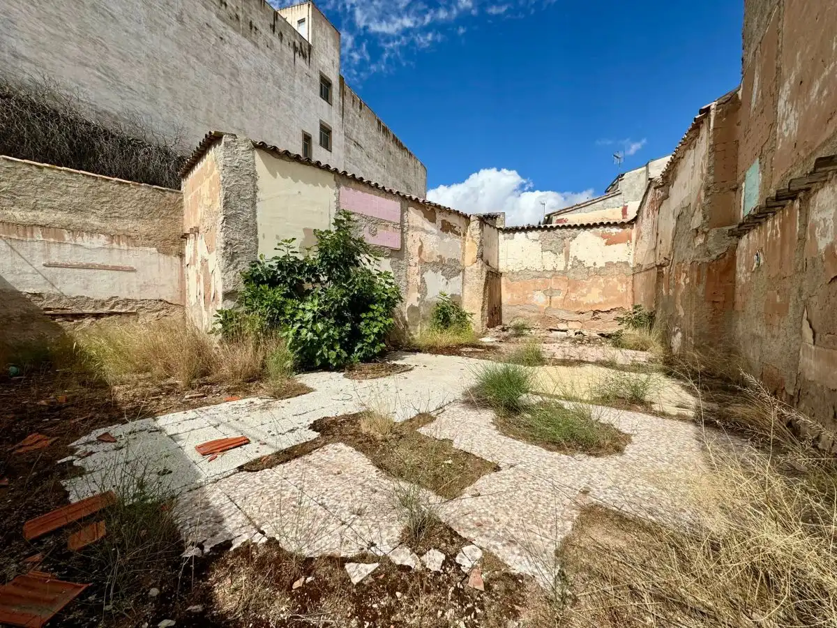 Lands and plots for sale in Valdepeñas