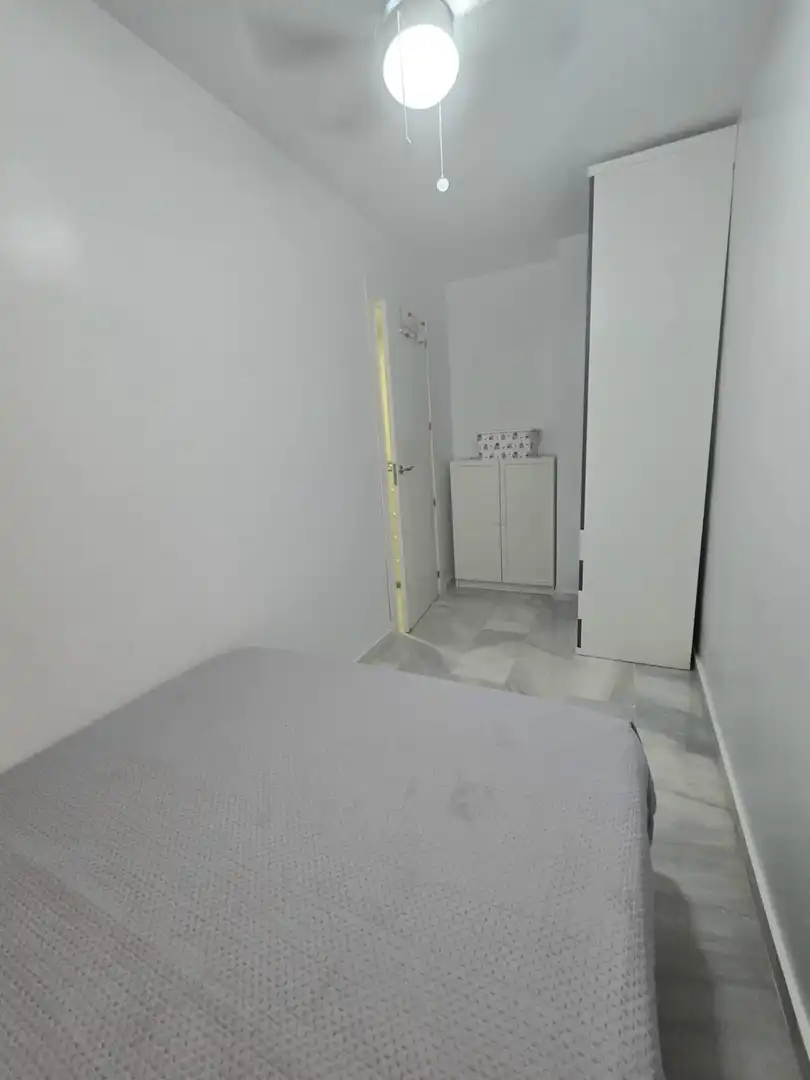 Schlafzimmer von Maisonette zum Verkauf in Torremolinos mit Klimaanlage, Privatgarten und Terrasse