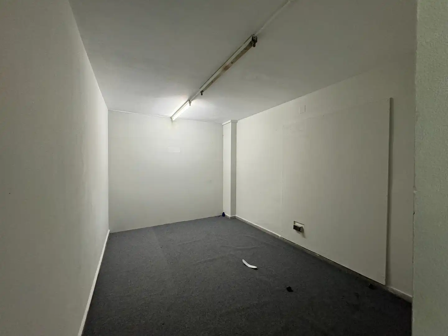 Nau industrial amb ascensor en venda a Passatge Can Polític, imagen 18