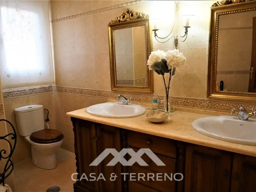 Bathroom of Houses for sale in Vélez-Málaga  with Air Conditioner, Terrace and Internet