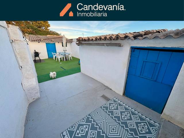 Casa-chalet en Venta en Gurrea de Gállego