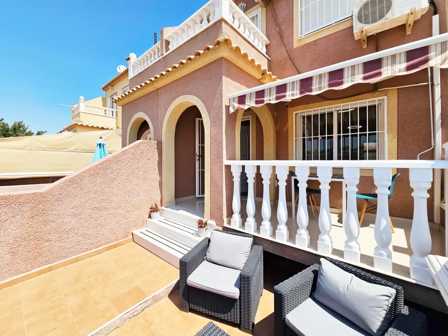 Terrassa de Casa o xalet en venda en Santa Pola amb Aire condicionat, Jardí privat i Moblat