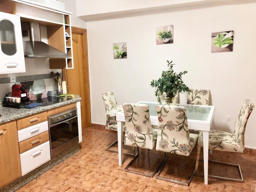 Kitchen of Flat to rent in  Almería Capital