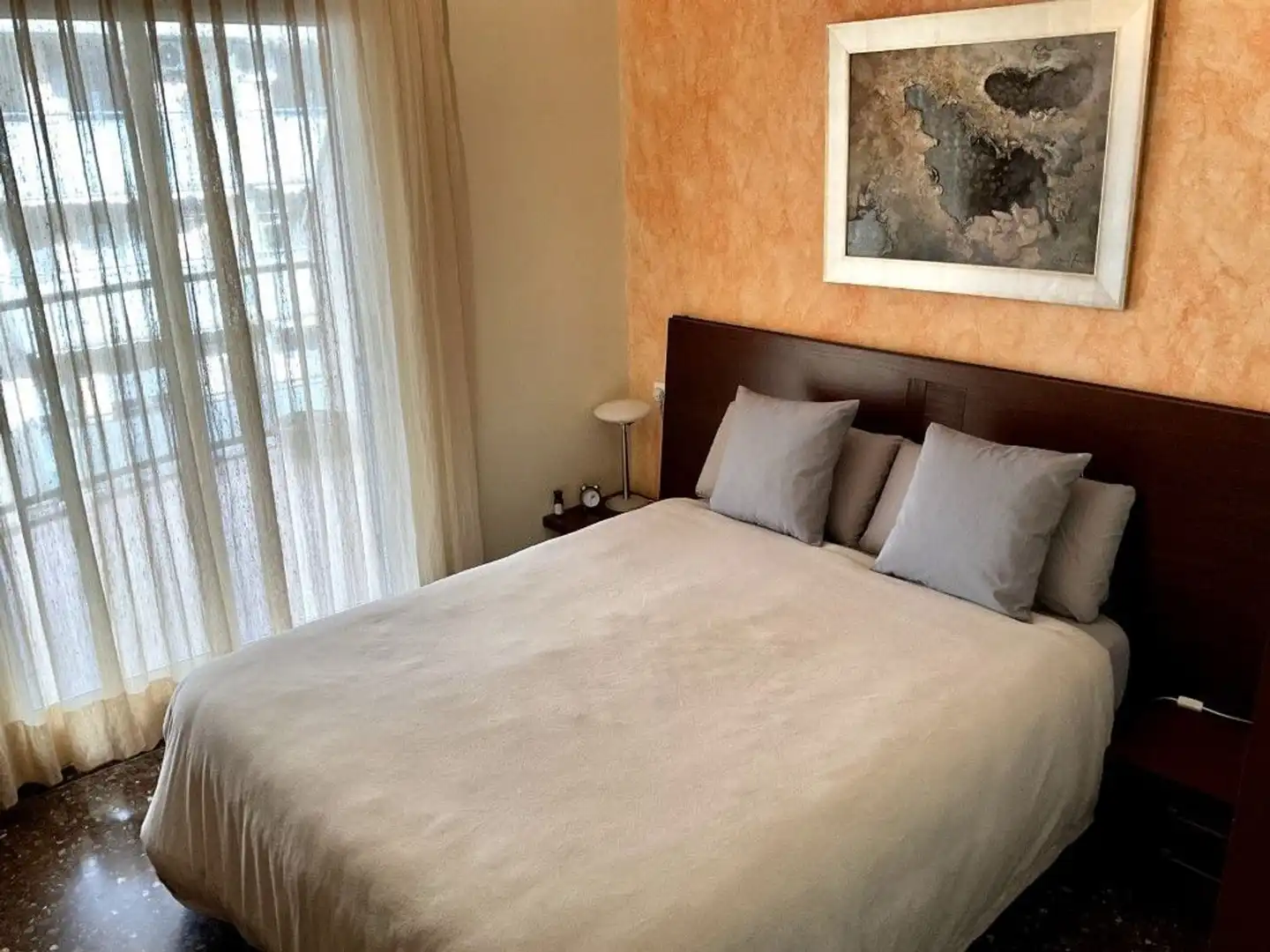 Habitación de Ático en venta en Paterna con Aire acondicionado, Terraza y Trastero
