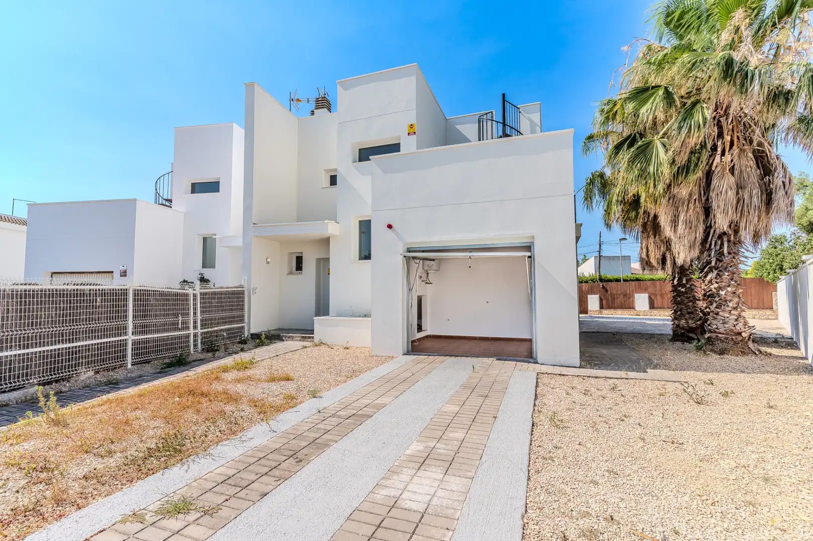 Vista exterior de Casa o chalet en venta en L'Ametlla de Mar  con Aire acondicionado, Calefacción y Jardín privado
