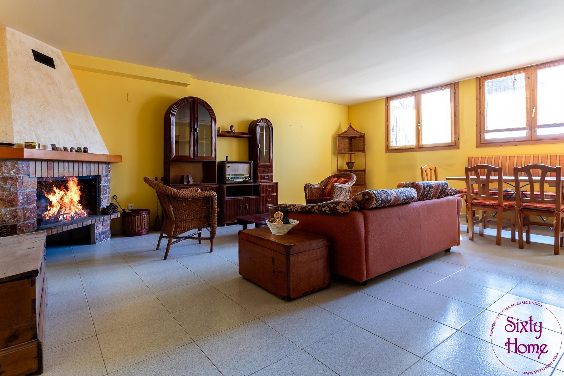 Sala d'estar de Casa adosada en venda en Sobradiel amb Jardí privat, Terrassa i Balcó