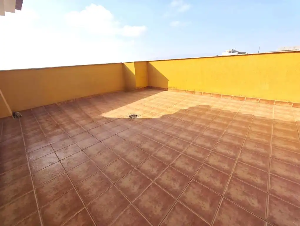 Terraza de Ático en venta en Totana con Aire acondicionado, Terraza y Trastero