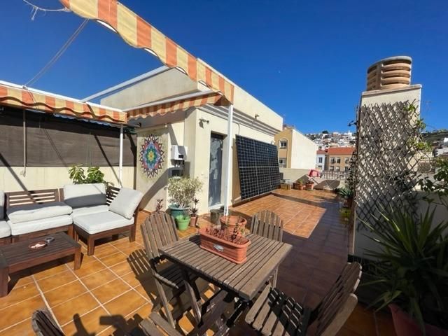 Flat for sale in Barrio de Ciudad Jardín