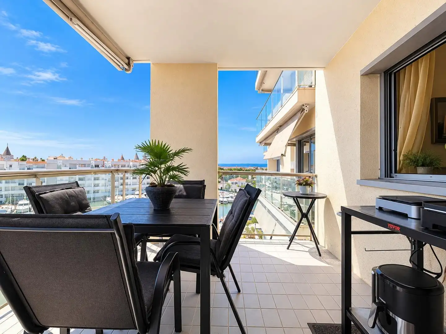 Apartment with terrace for sale in Avenida DEL PASTOR, imagen 6