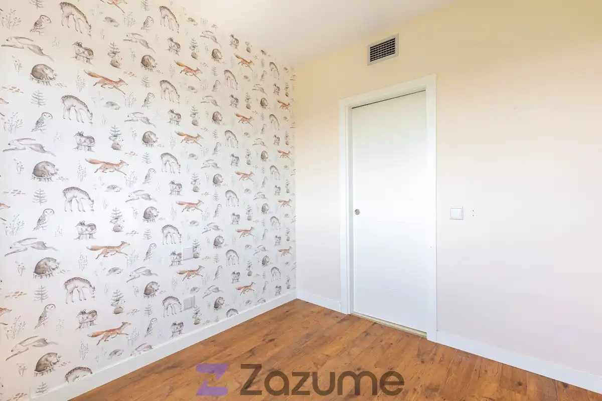 Habitación de Piso de alquiler en Madrid con Aire acondicionado, Calefacción y Piscina