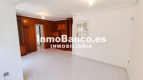 Photo 2 of Flat for sale in Carrer Sant Antoni, 92, La Constitución - Canaleta, Mislata
