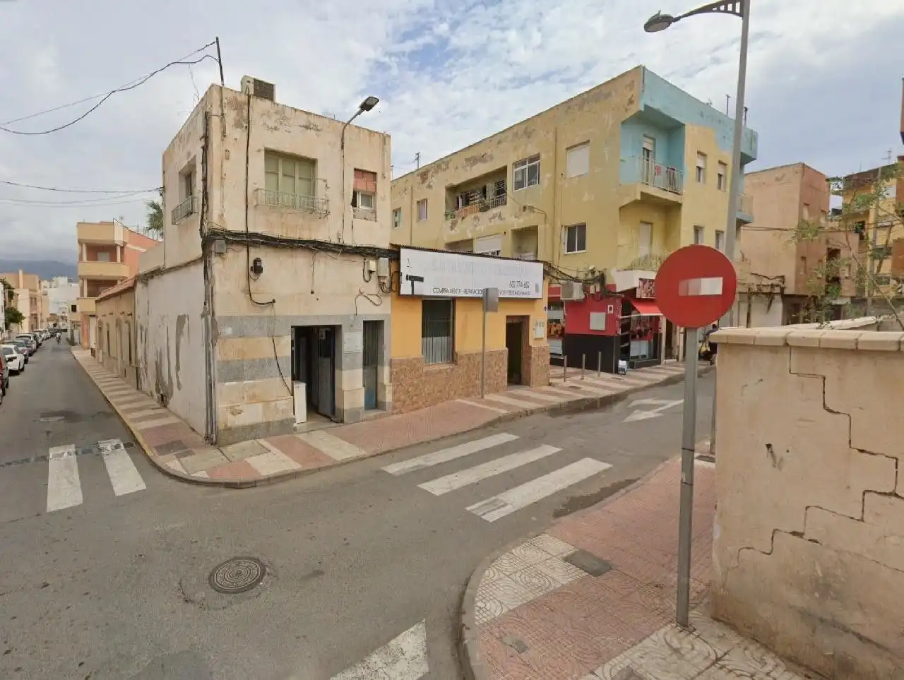 House for sale in Roquetas de Mar ciudad