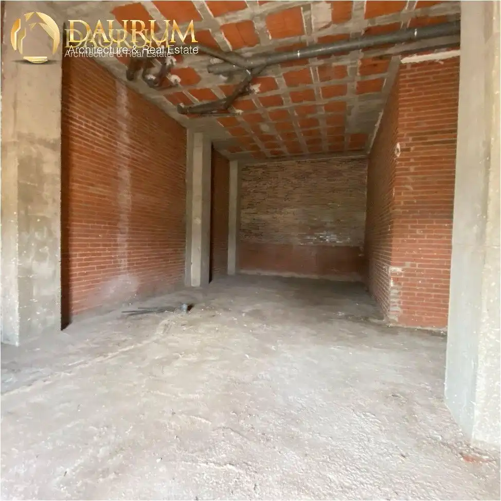 Gewerbefläche zum Verkauf in Paseo de las Acacias, El Barral Ferial