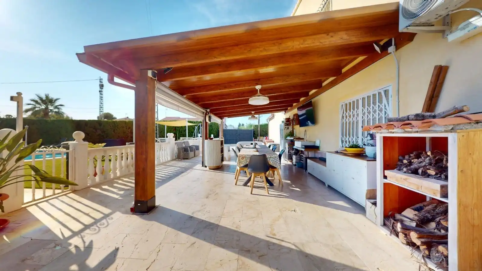 Terrace of Houses for sale in Elche / Elx  with Air Conditioner, Heating and Private garden